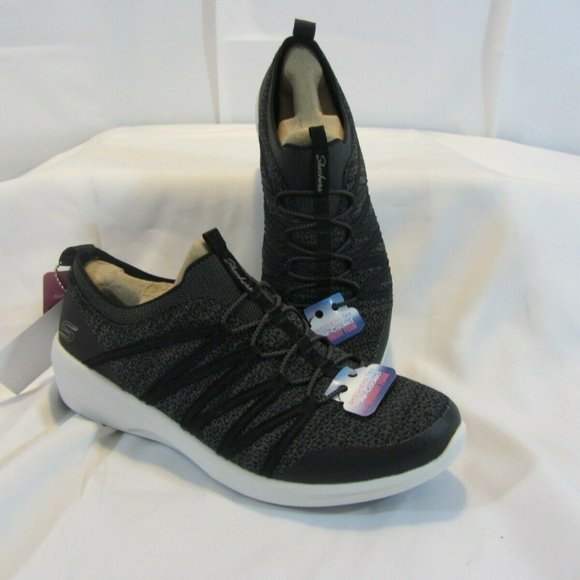 Skechers Shoes - Skechers Women's Arya Air-Cooled Memory Foam Slip On Shoes NIB - Black